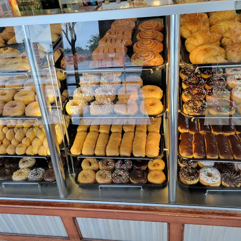 Winchell's Donut House