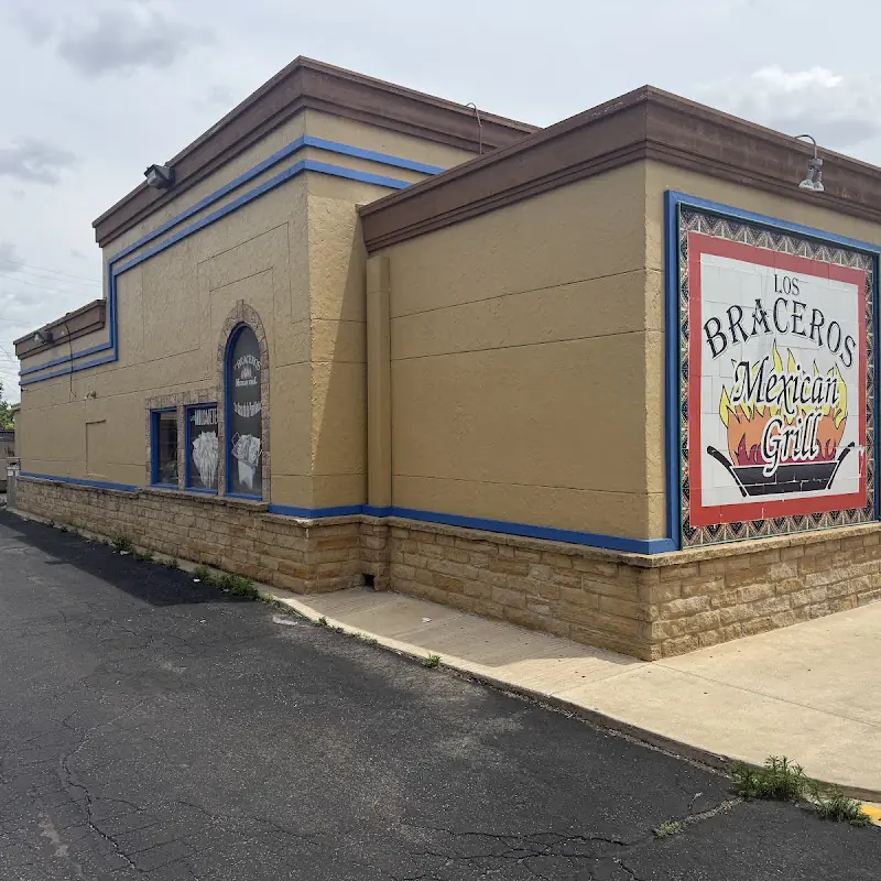 Los Braceros Mexican Restaurant