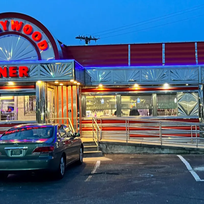 Dover Hollywood Diner