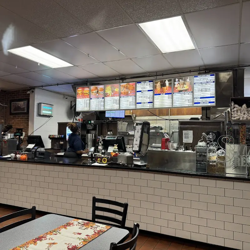 Sundae's Restaurant