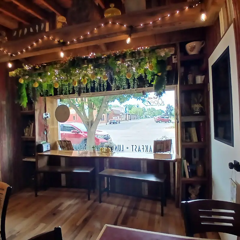 Yellow Bird Cafe