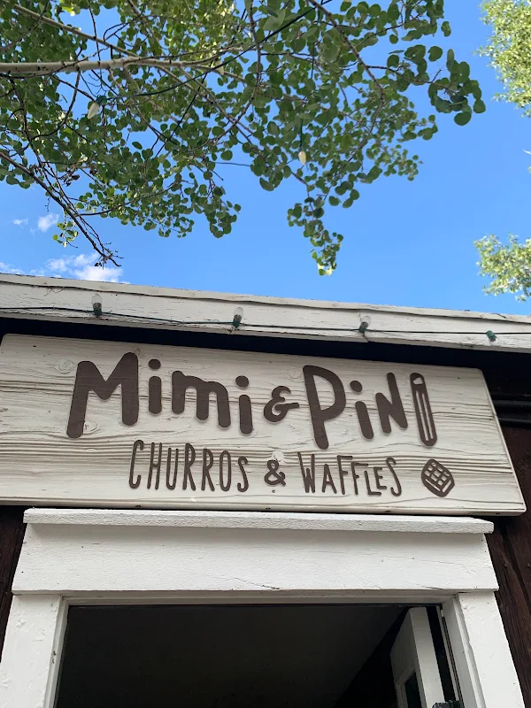Mimi & Pin churros and donuts