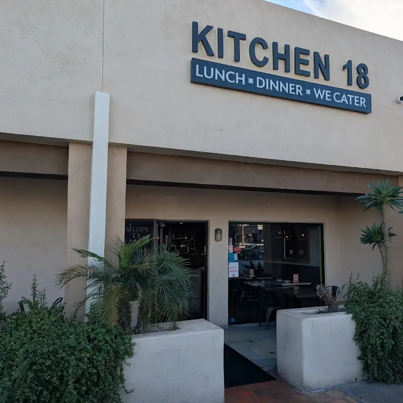 Kitchen18
