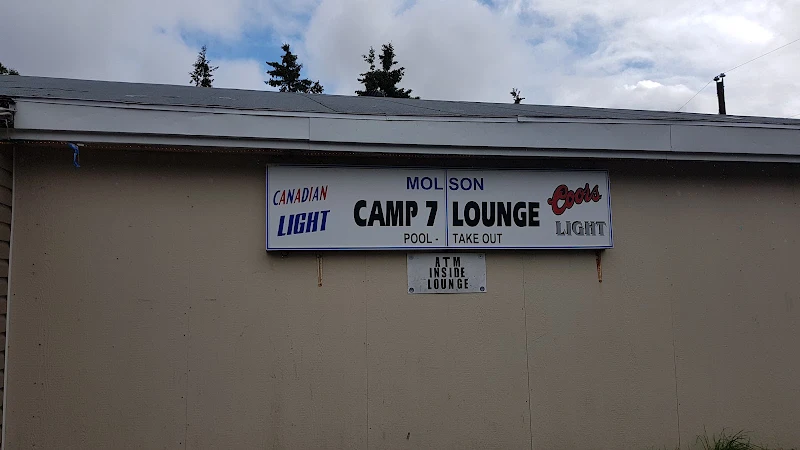 Camp 7 Lounge