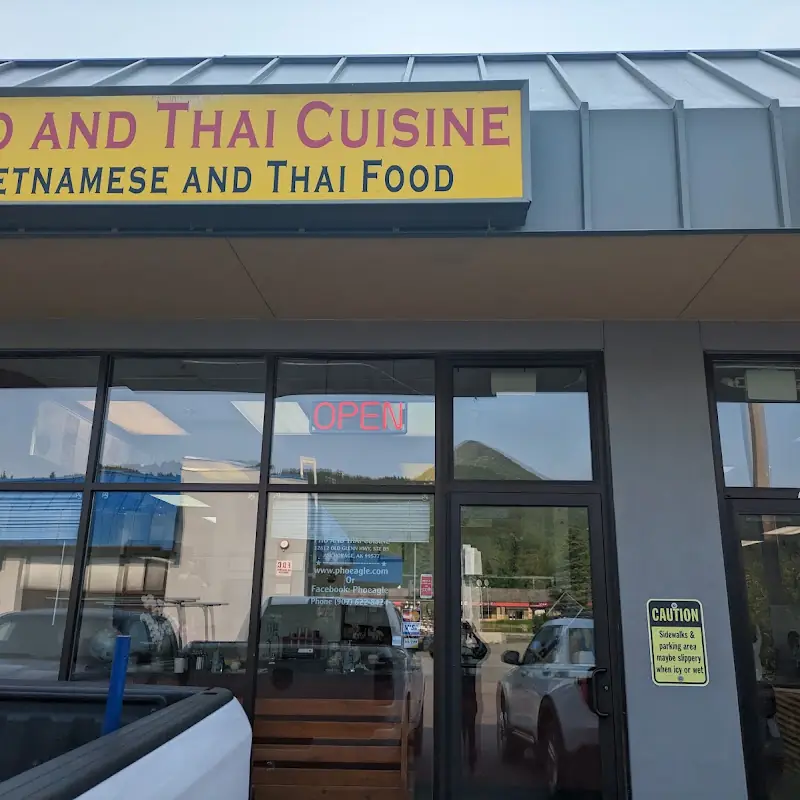 Phở & Thai Cuisine