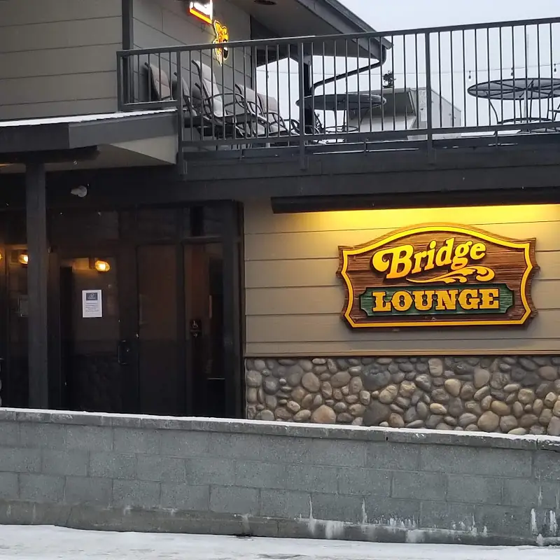 Bridge Lounge