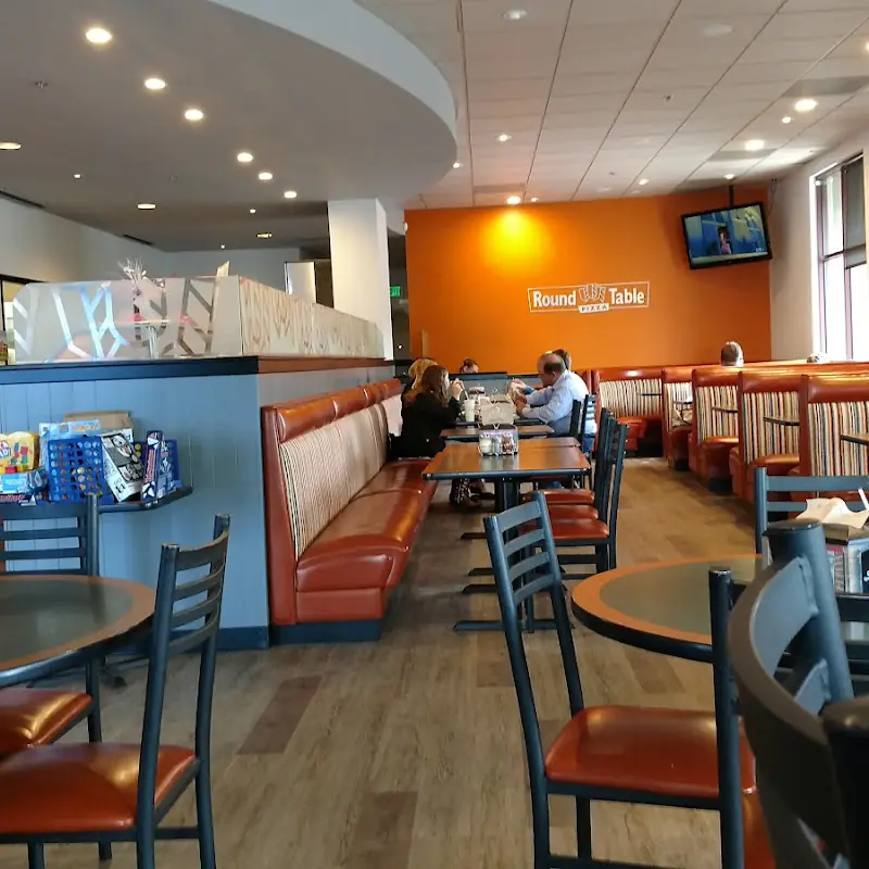 Round Table Pizza