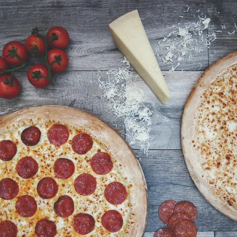 Fast 5 Pizza