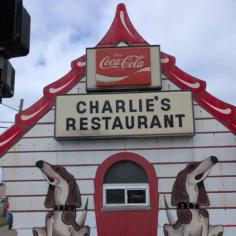 Charlie’s Dog House Diner