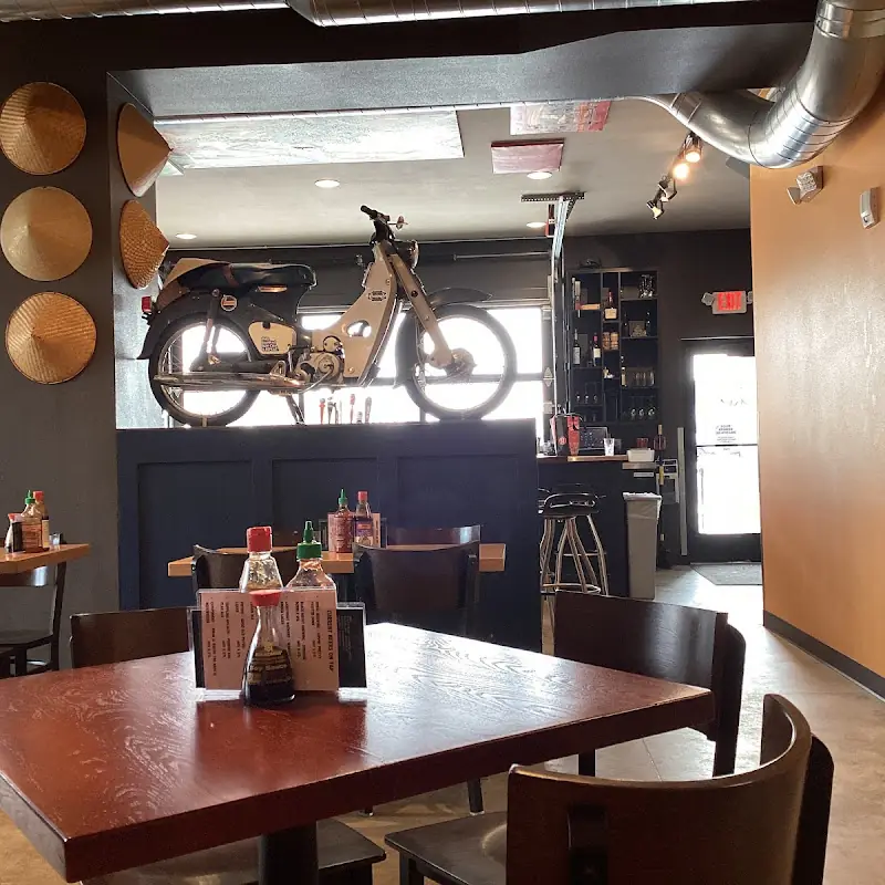Huế Asian Kitchen