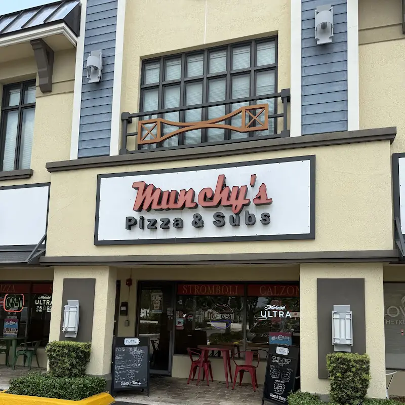 Munchy’s Pizza & Wings