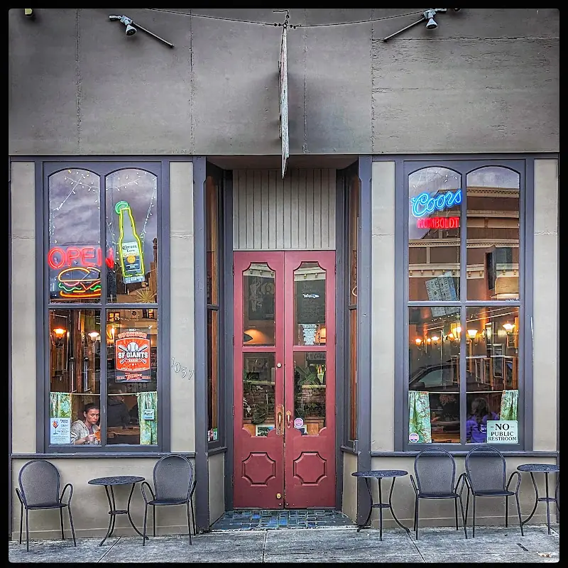 Arcata Pizza & Deli