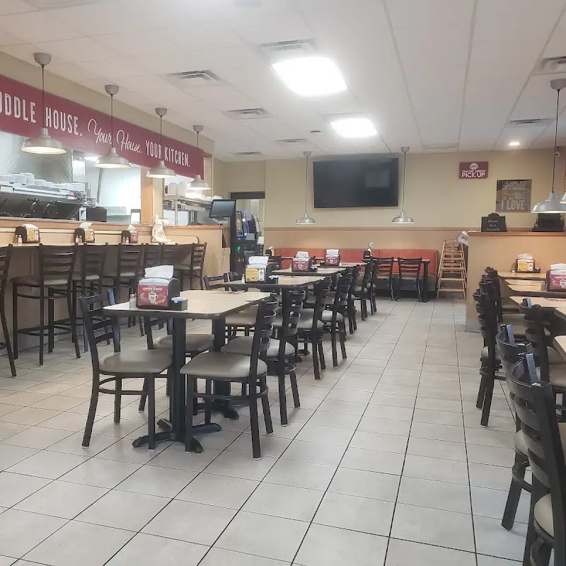 Huddle House