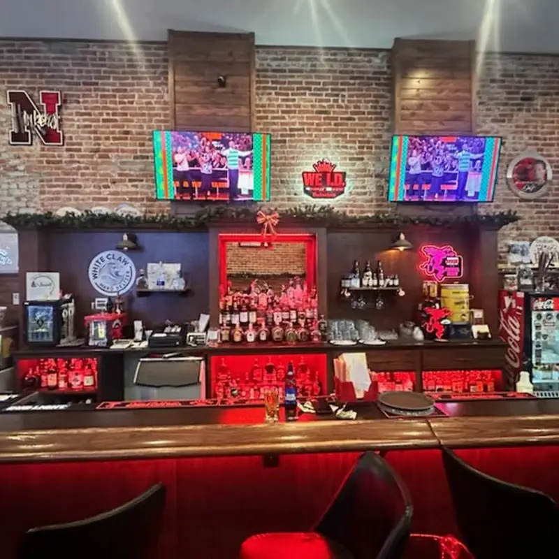 OASIS BAR