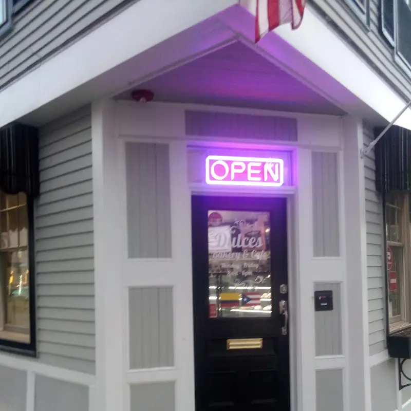 Dulces Bakery La Casa de los Tres Leches - Online and Customer Pick up Store