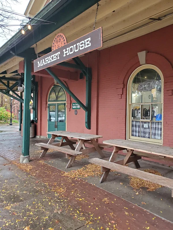 Market House Burger