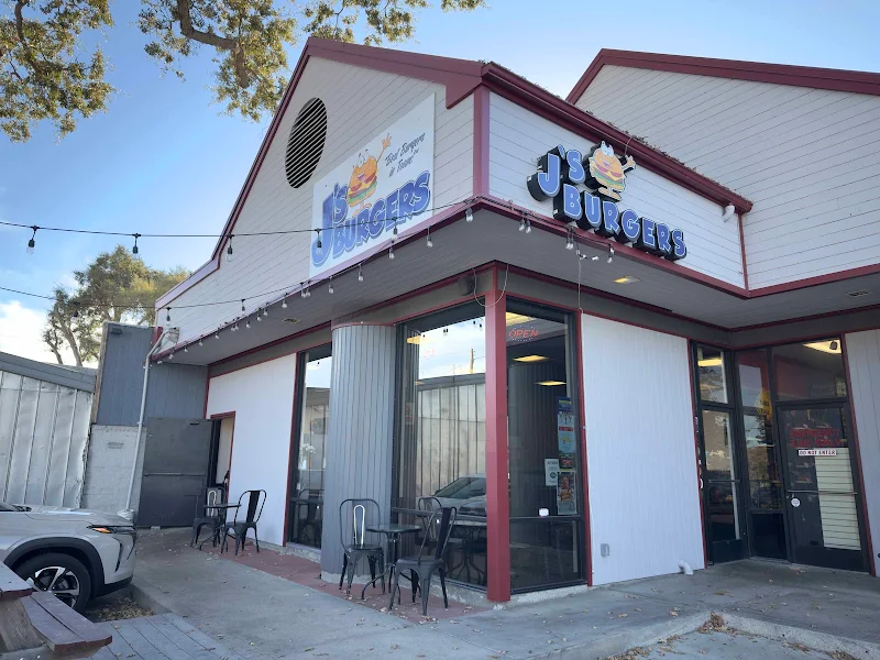 J'S Burgers
