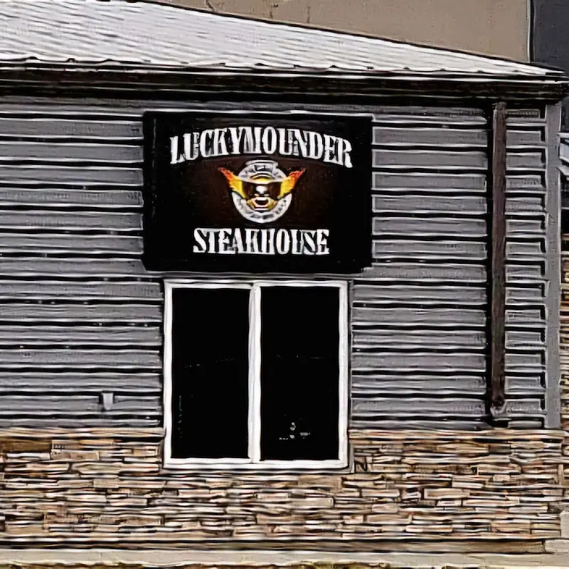 LuckyMounder Steakhouse