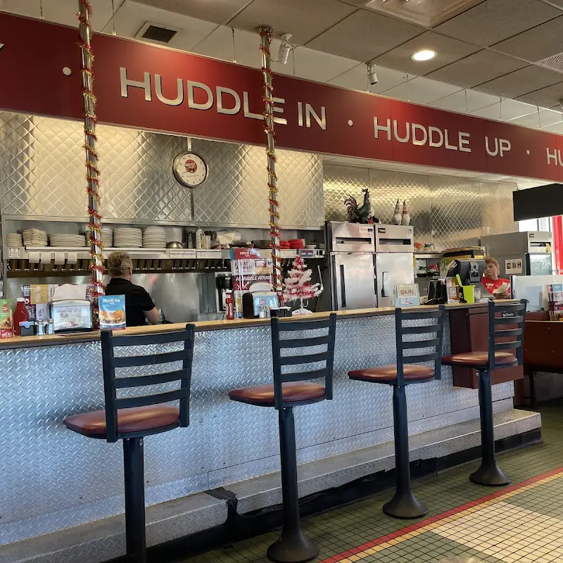 Huddle House