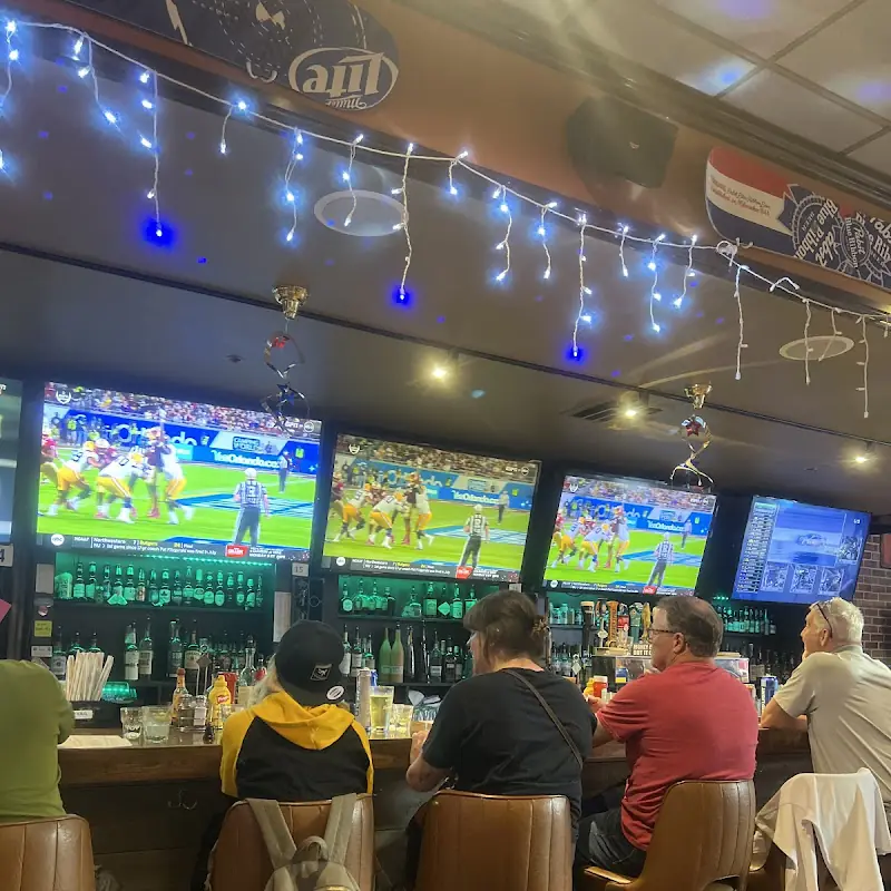 Collie's Sports Bar & Grill