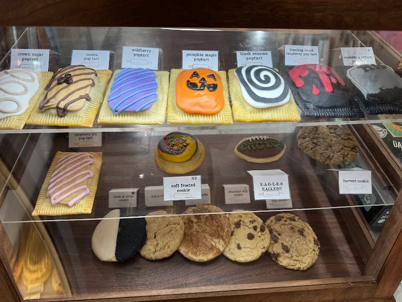Crust Vegan Bakery