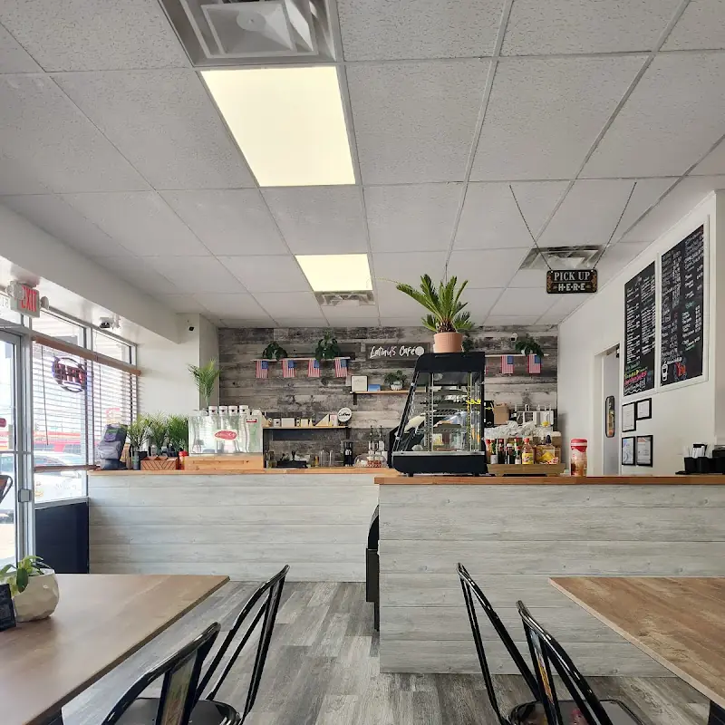LatinUS Cafe