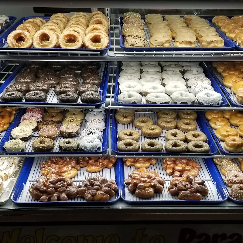 Paradise Donuts