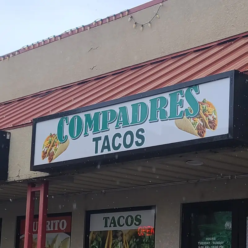 Compadres Tacos