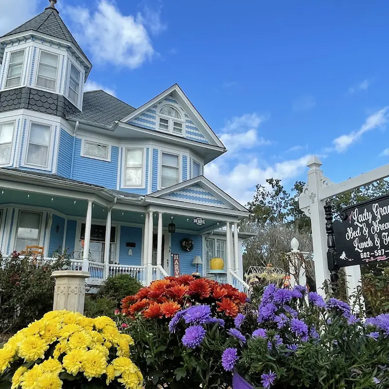 Lady Grace Bed Breakfast, Tea Room and Silver Spoon