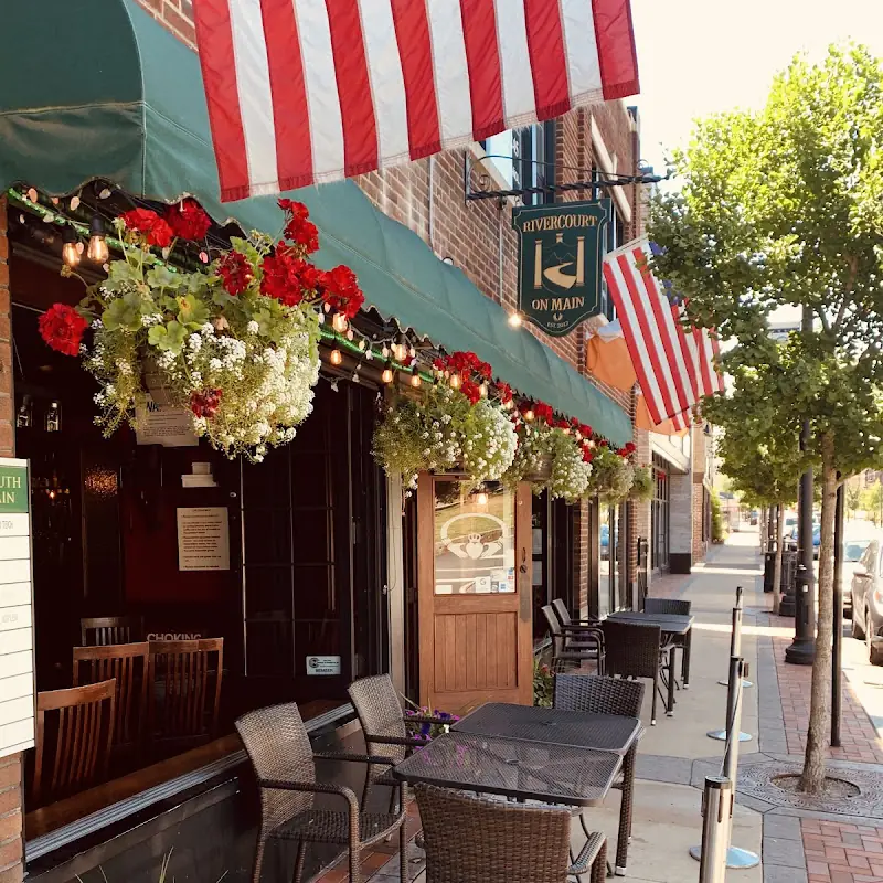 River Court on Main