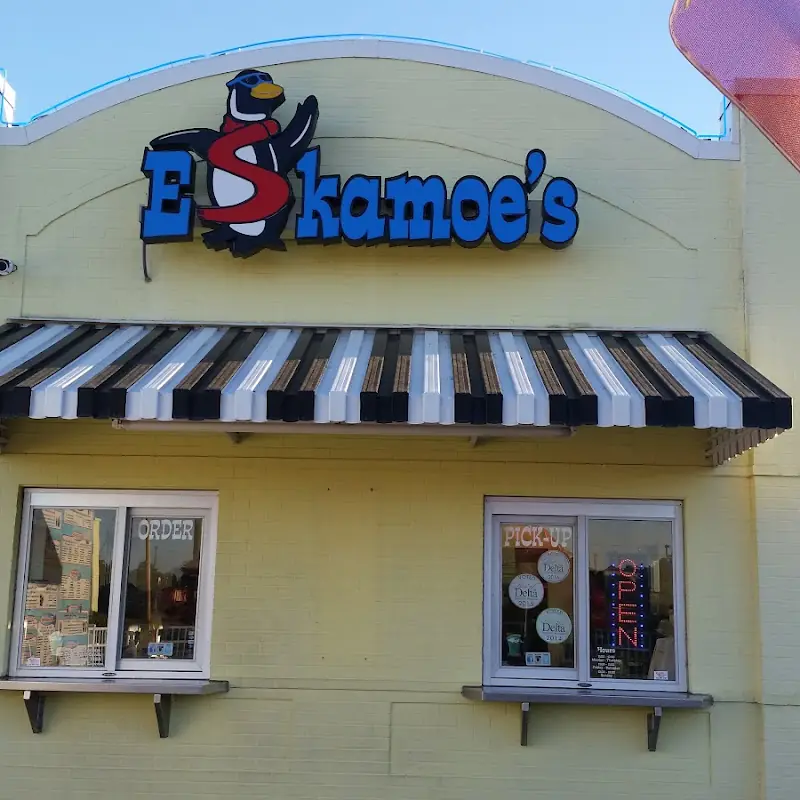 Eskamoe's Frozen Custard & More