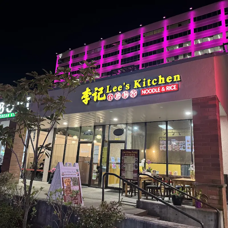 Lee’s Kitchen Factoria