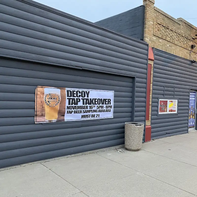 The Decoy Bar