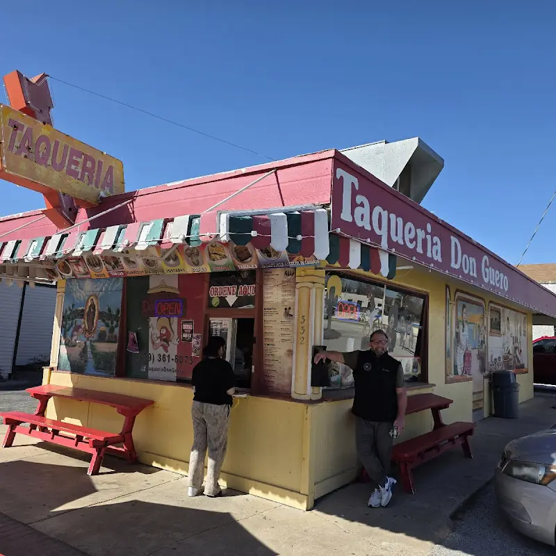 Taquería Don Güero
