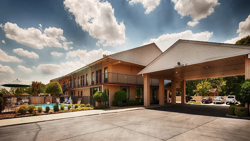 Inn Hotel