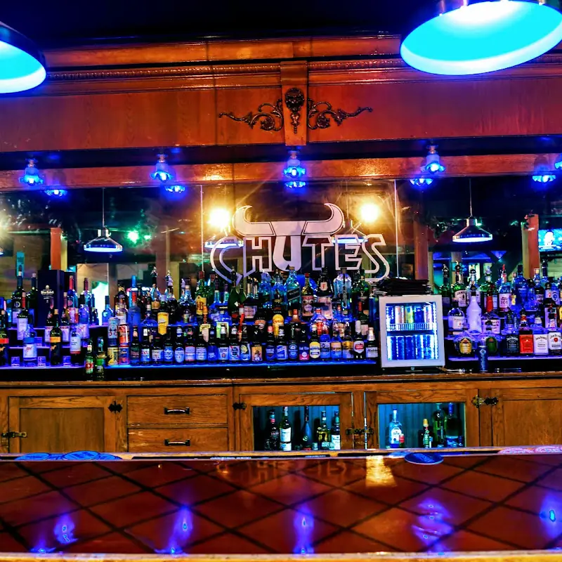 Chutes Restaurant & bar