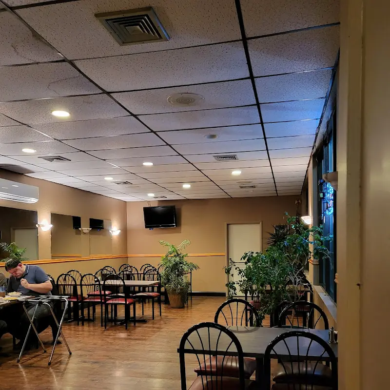 Elegante Restaurant & Pizzeria