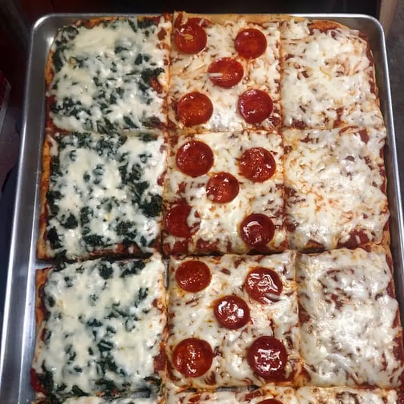 18 “ Round cheese pizza