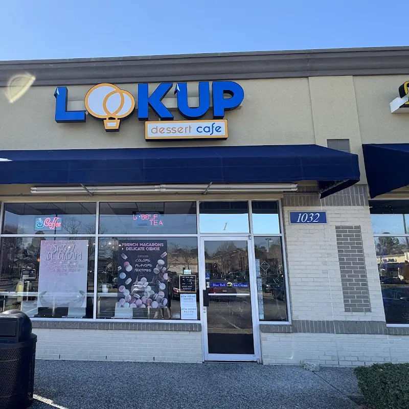 Look Up Dessert Cafe