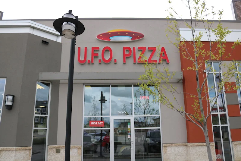 U.F.O. Pizza