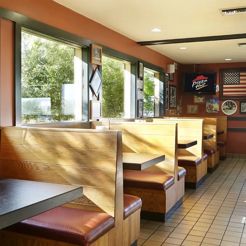 Pizza Hut