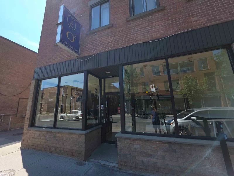 O³ Café Resto
