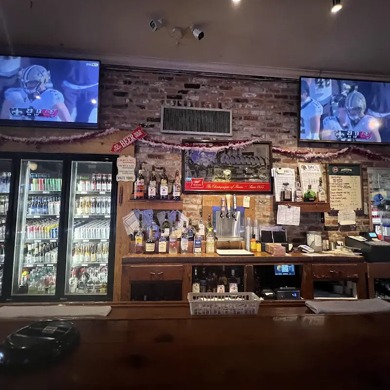 Beer Belly's Bar & Grill