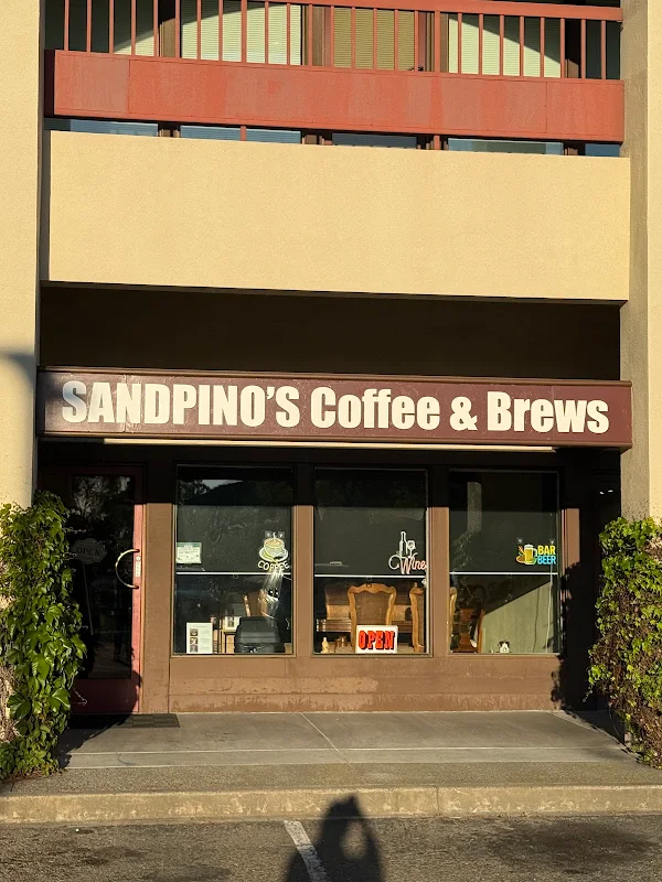 Sandpino's Coffee & Brews