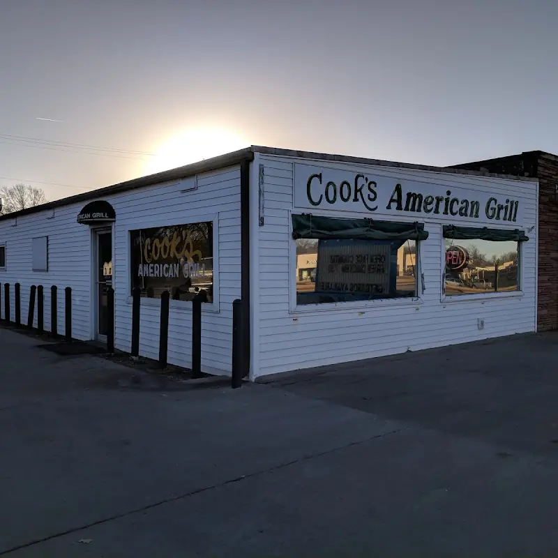 Cook's American Grill