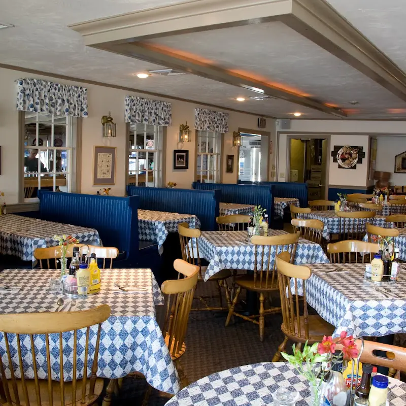 Spanky's Clam Shack and Seaside Saloon