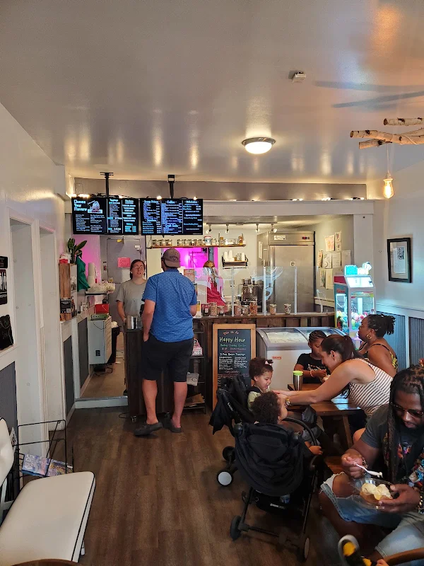 Urban Churn - Craft Ice Cream, Coffee & Desserts.