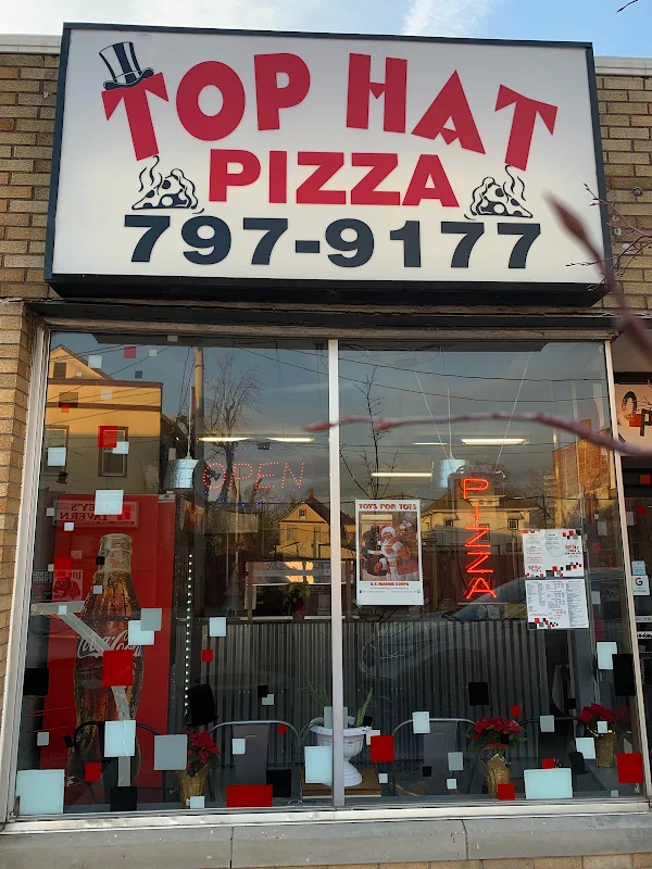 TOP HAT PIZZA