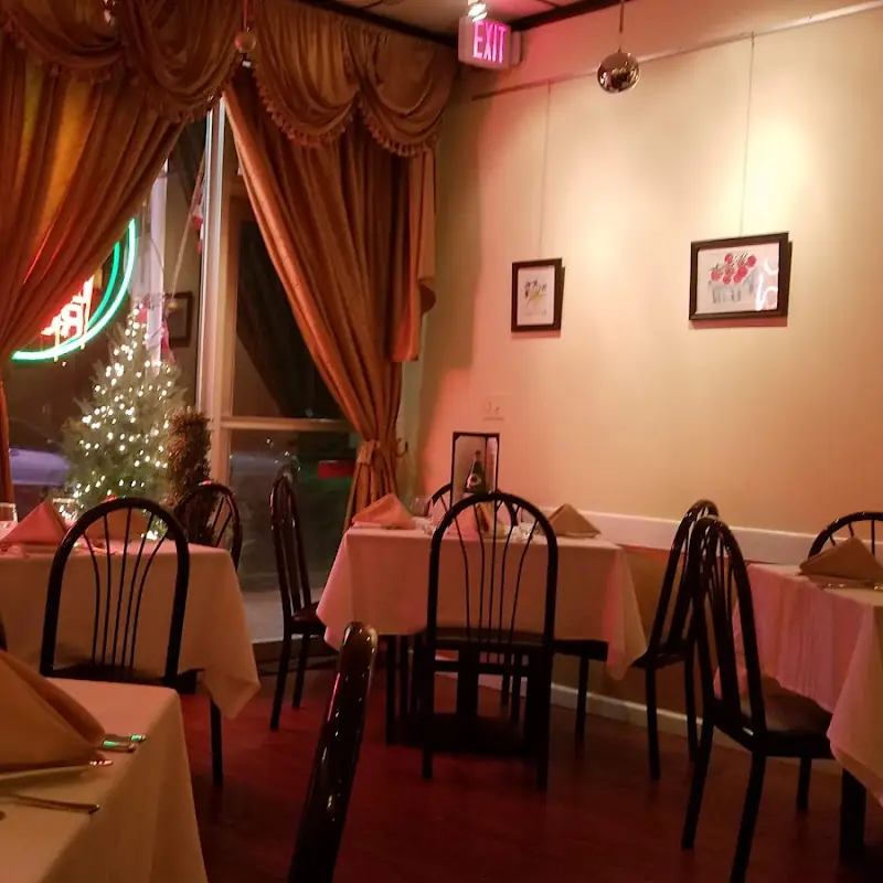 Leo's Italian Restaurant & Pizzeria Cornwall