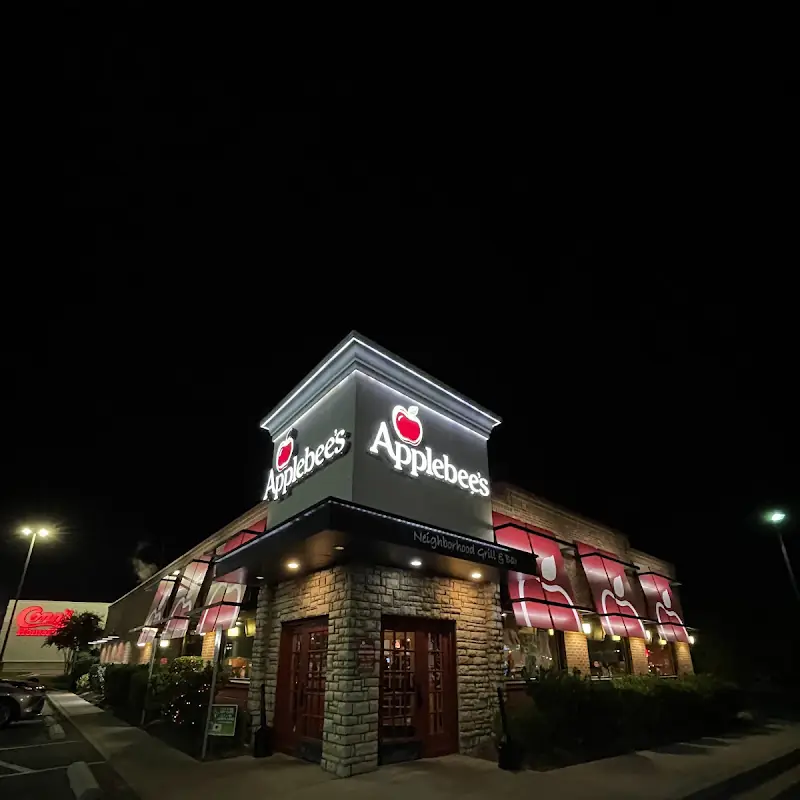 Applebee's Grill + Bar
